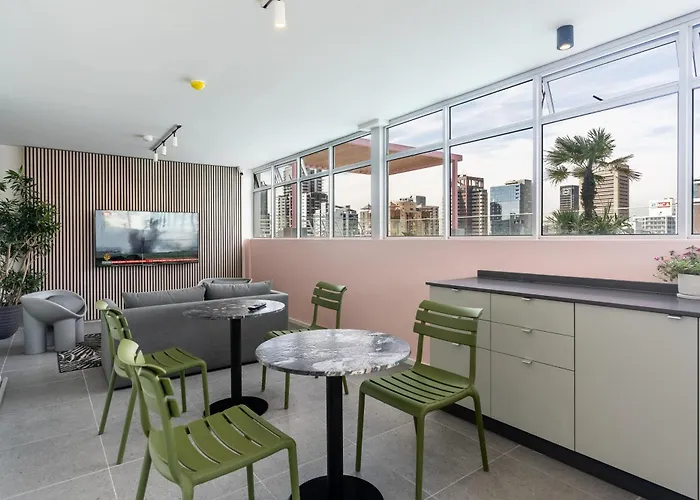 The Rose510: City Centre Stylish Studio Apartment